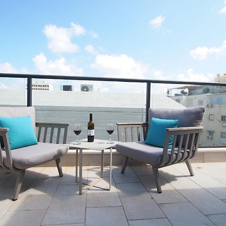 The Roof - By Sea Land Suites Tel Aviv Rum bild
